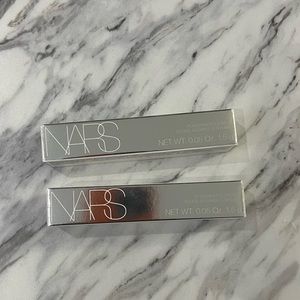 2 for 1 NARS POWERMATTE Lipstick